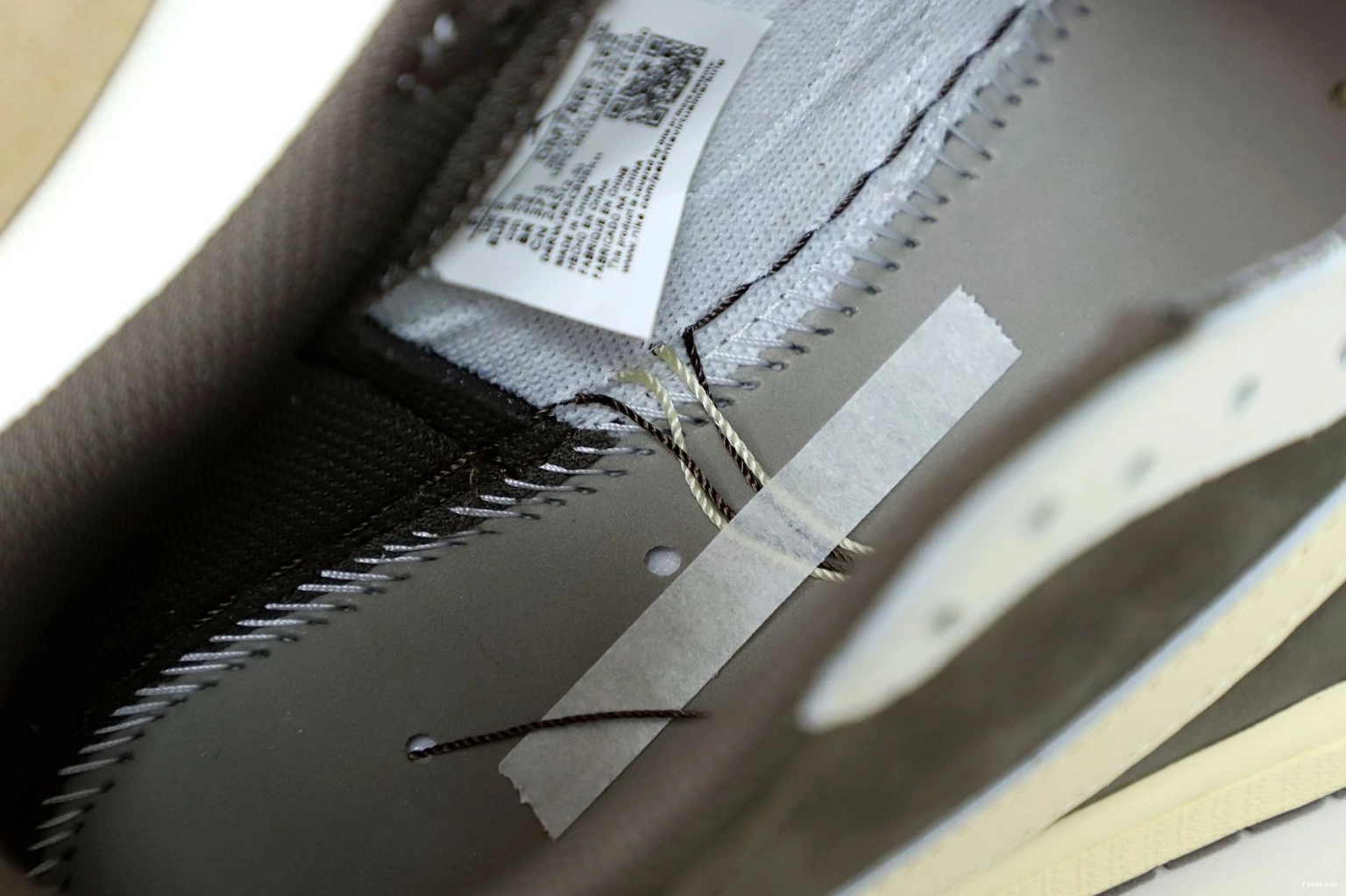 X TRAVIS 1 JORDAN OG AIR SCOTT REVERSE LOW MOCHA 1124